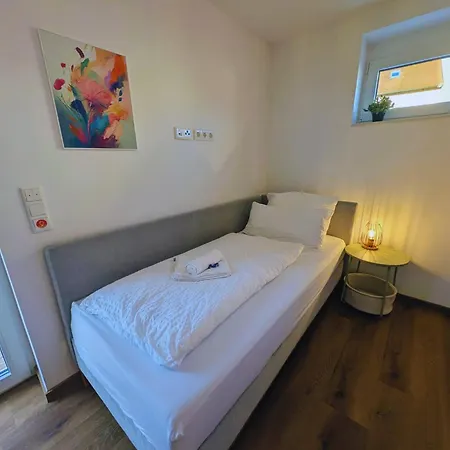Διαμέρισμα Frankenherz-apartments - Premium Mit Terrasse & Zwei Schlafzimmern, Nahe Playmobil-funpark, Self-check-in Grosshabersdorf