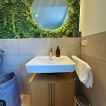 Frankenherz-apartments - Premium Mit Terrasse & Zwei Schlafzimmern, Nahe Playmobil-funpark, Self-check-in Grosshabersdorf