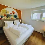 Apartament Frankenherz-apartments - Premium Mit Terrasse & Zwei Schlafzimmern, Nahe Playmobil-funpark, Self-check-in Grosshabersdorf