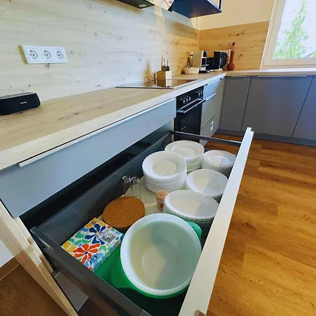 公寓 Frankenherz-apartments - Premium Mit Terrasse & Zwei Schlafzimmern, Nahe Playmobil-funpark, Self-check-in