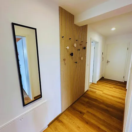 Frankenherz-apartments - Premium Mit Terrasse & Zwei Schlafzimmern, Nahe Playmobil-funpark, Self-check-in Apartment Grosshabersdorf