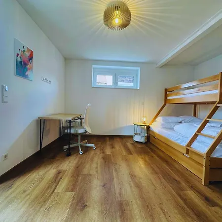 Apartment Frankenherz-apartments - Premium Mit Terrasse & Zwei Schlafzimmern, Nahe Playmobil-funpark, Self-check-in Grosshabersdorf
