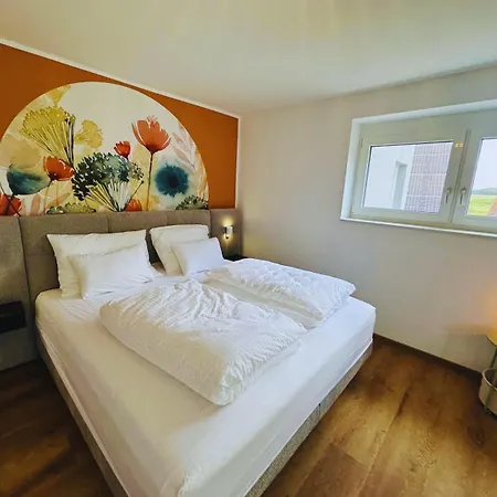 Apartament Frankenherz-apartments - Premium Mit Terrasse & Zwei Schlafzimmern, Nahe Playmobil-funpark, Self-check-in Grosshabersdorf