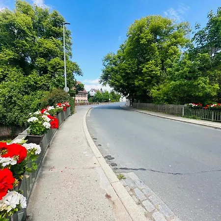 Frankenherz-apartments - Premium Mit Terrasse & Zwei Schlafzimmern, Nahe Playmobil-funpark, Self-check-in Daire