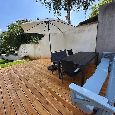 Апартаменты Frankenherz-apartments - Premium Mit Terrasse & Zwei Schlafzimmern, Nahe Playmobil-funpark, Self-check-in