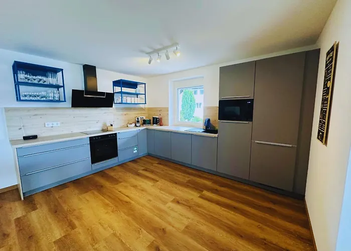 Daire Frankenherz-apartments - Premium Mit Terrasse & Zwei Schlafzimmern, Nahe Playmobil-funpark, Self-check-in Grosshabersdorf