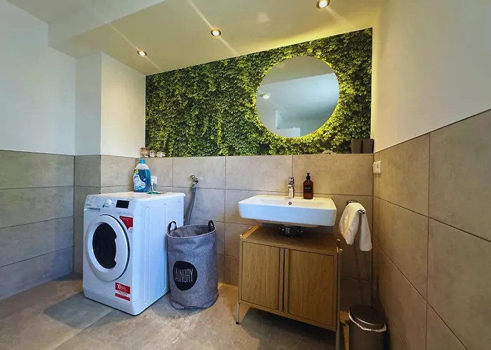 Frankenherz-apartments - Premium Mit Terrasse & Zwei Schlafzimmern, Nahe Playmobil-funpark, Self-check-in *